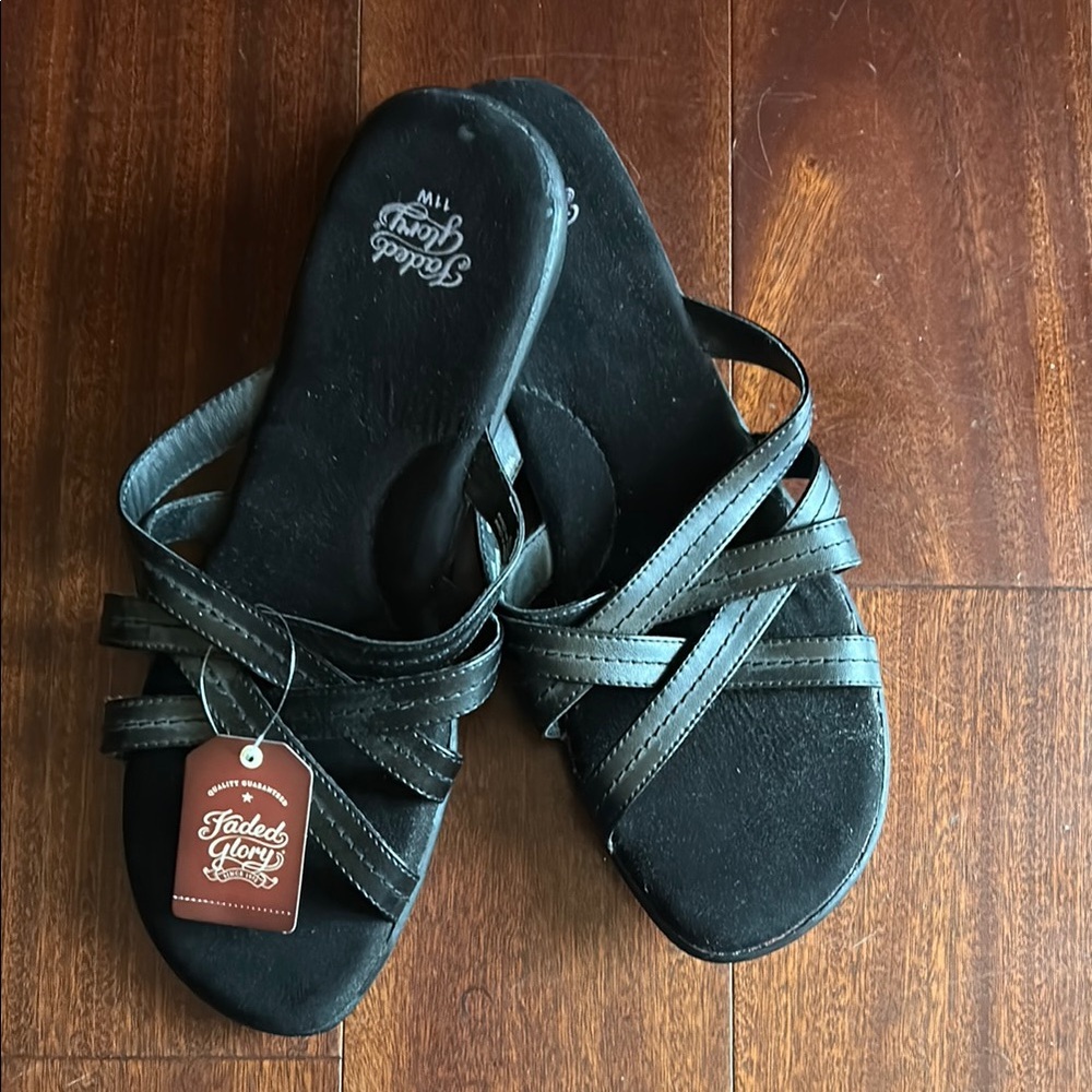 Faded Glory Black Sandals